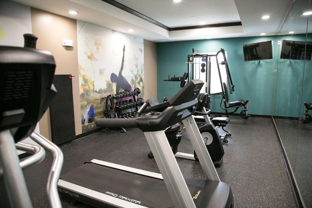 Best Western Plus Longhorn Inn & Suites image 19