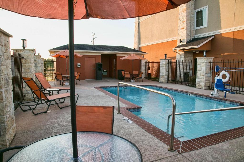 Best Western Plus Longhorn Inn & Suites image 22
