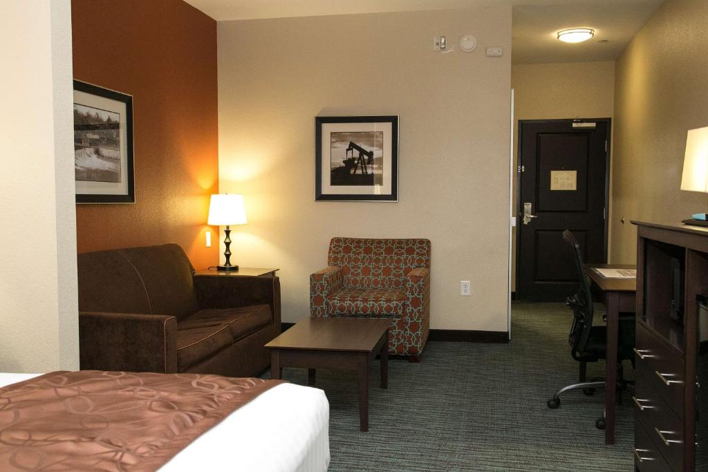 Best Western Plus Longhorn Inn & Suites image 24